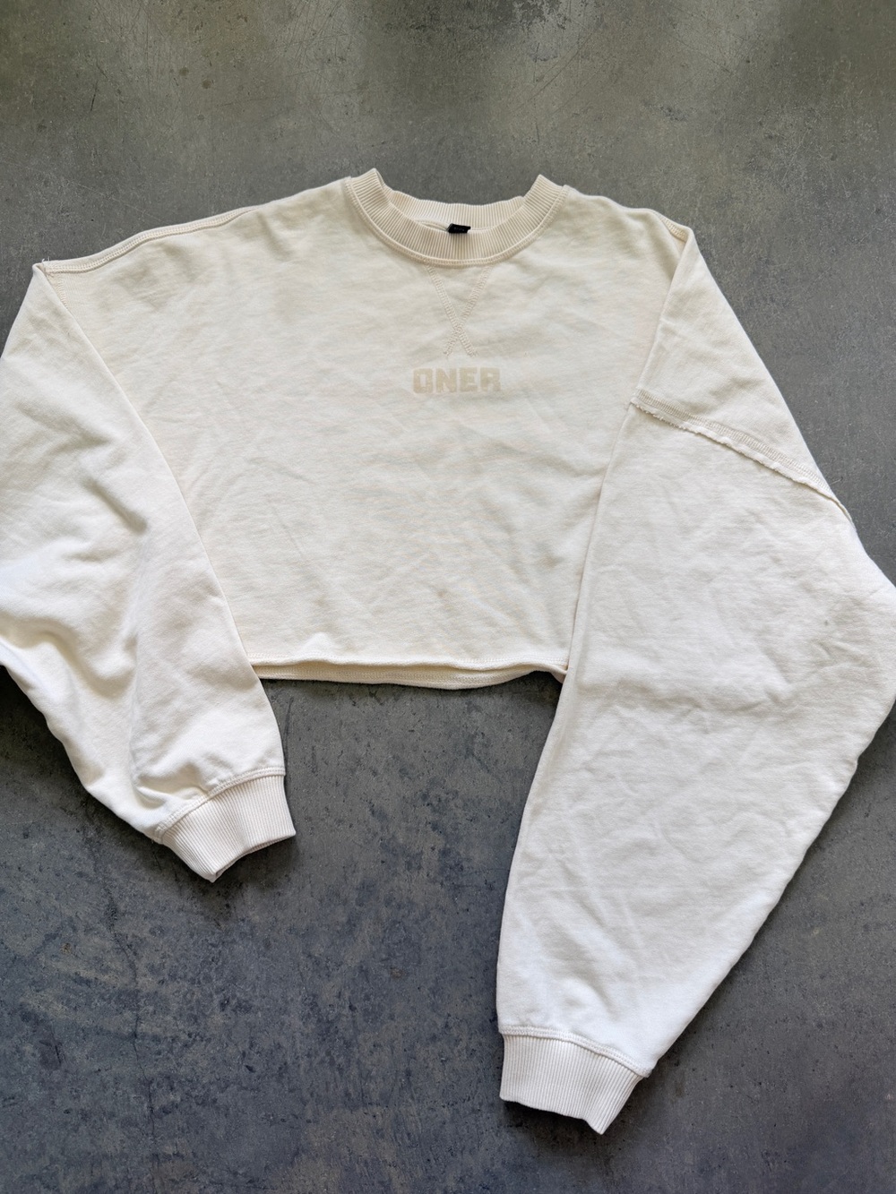 Oner Active Raw Lounge Crop Sweatshirt Cream Size Medium Cropped Logo